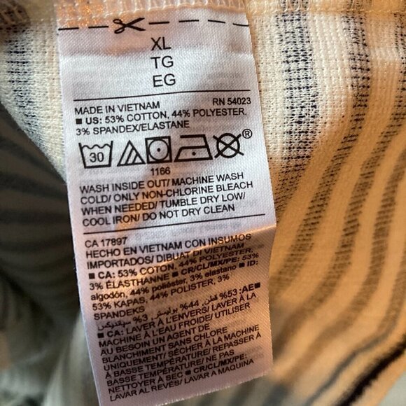 Cropped Tie-Hem Textured-Knit Sleeveless Top for Women - Picture 8 of 8